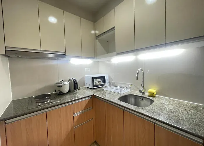 Mactan Family Aparthotel 3*